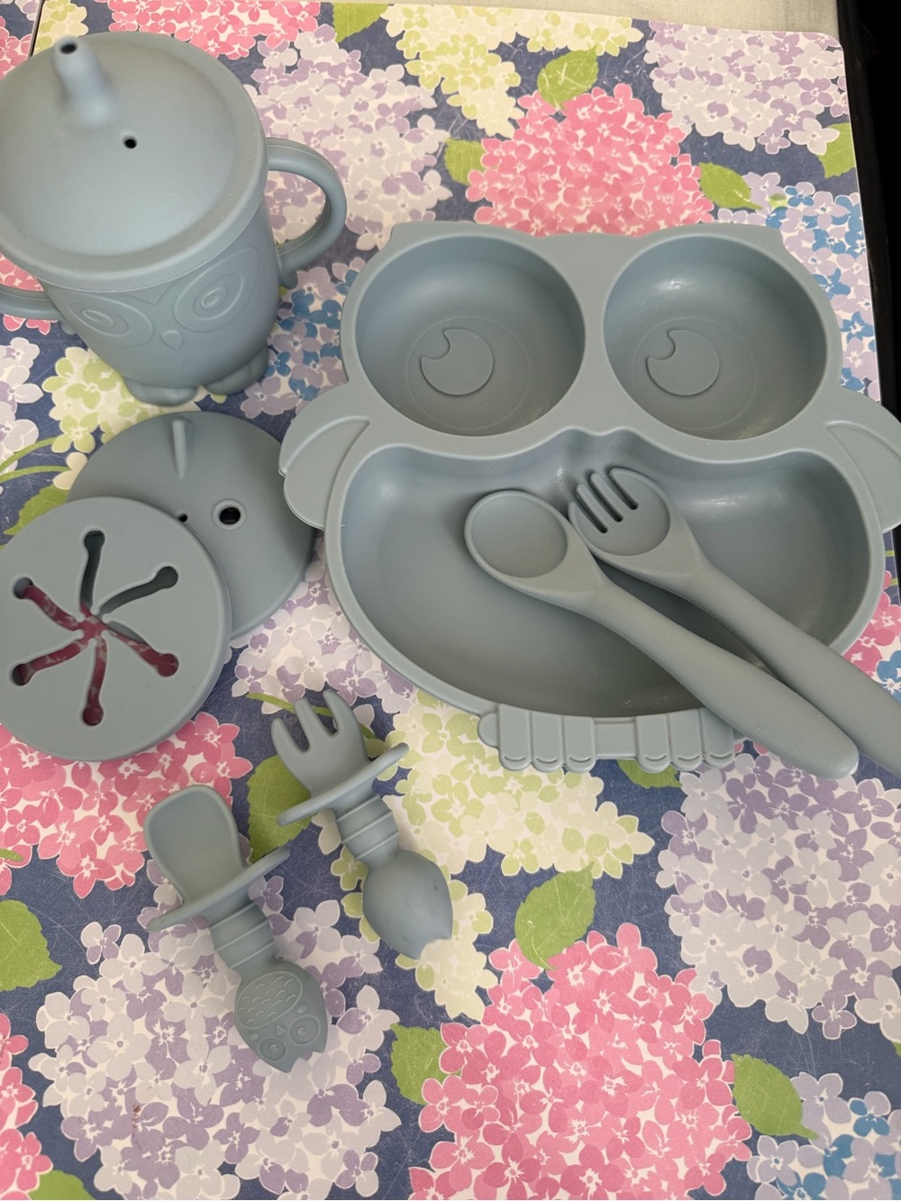 Toddler Baby Lead Weaning set. Suctioned with bowl included not in pic